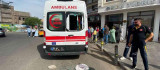 Akli dengesi yerinde olmayan şahıs park halindeki ambulansın camını kırdı