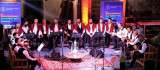 Bakan Ersoy, Diyarbakır'da devam eden festival etkinliklerini gezdi