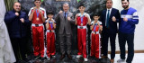 Başkan Çınar, şampiyon sporcuları ağırladı