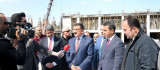 Başkan Gürkan, inşaatı devam eden yemek ve ekmek fabrikalarını gezdi