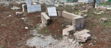 Bebek mezarlıklarında deprem sonrası hasar