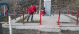 Bingöl'de şehit kabirlerinin bakımı yapılarak yıpranan bayraklar yenilendi
