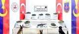 Diyarbakır'da 364,5 kilo uyuşturucu ile 150 bin kök skunk bitkisi ele geçirildi