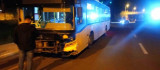 Diyarbakır'da belediye otobüsü ile otomobil çarpıştı: 5 yaralı