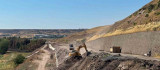 Diyarbakır'da kent merkezi ve kırsalda asfalt çalışmaları devam ediyor