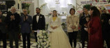 Diyarbakır'da siyasetçileri ve iş adamlarını bir araya getiren düğüne 3 bin kişi katıldı