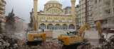 Diyarbakır'da yarım asırlık kütüphanenin yıkımı yapıldı