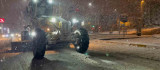 Elazığ'da belediye ekipleri kar mesaisinde