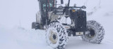 Elazığ'da kardan dolayı kapanan 12 köy yolunda çalışmalar sürüyor