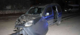 Elazığ'da minibüs ile hafif ticari araç çarpıştı: 7 yaralı