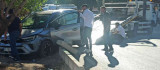 Elazığ'da otomobil ağaca çarptı: 1 yaralı