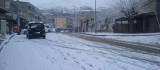 Kulp'ta kar yağışı başladı, okullar tatil edildi