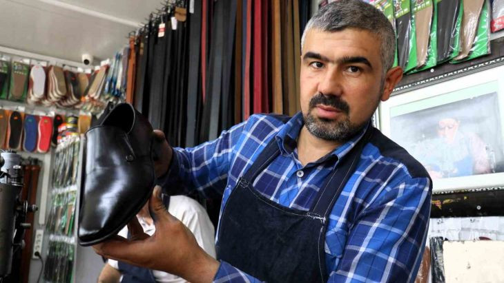 Malatyalı 'ayakkabı profesörü'nden, Cumhurbaşkanı Erdoğan'a özel ayakkabı